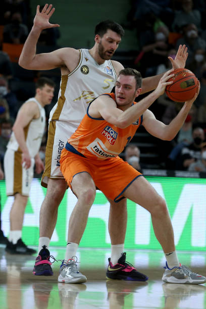 负着开启赛 负着开启赛