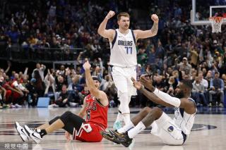 后撤步三分 后撤步三分